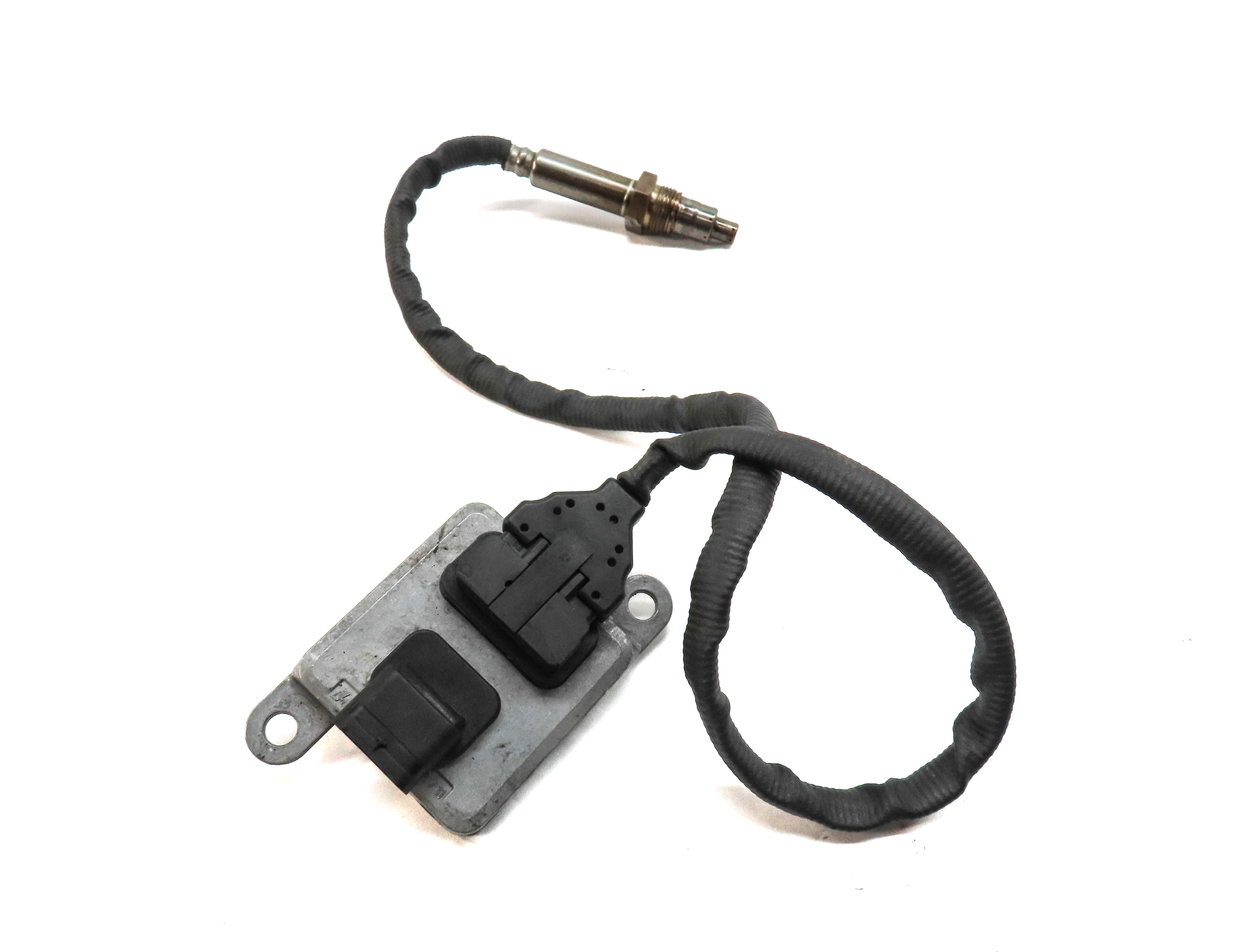 2009 MERCEDES GL320 (X164) 3.0L DIESEL ENGINE BLUETEC NOX NITROGEN OXIDE SENSOR — exact item pictured